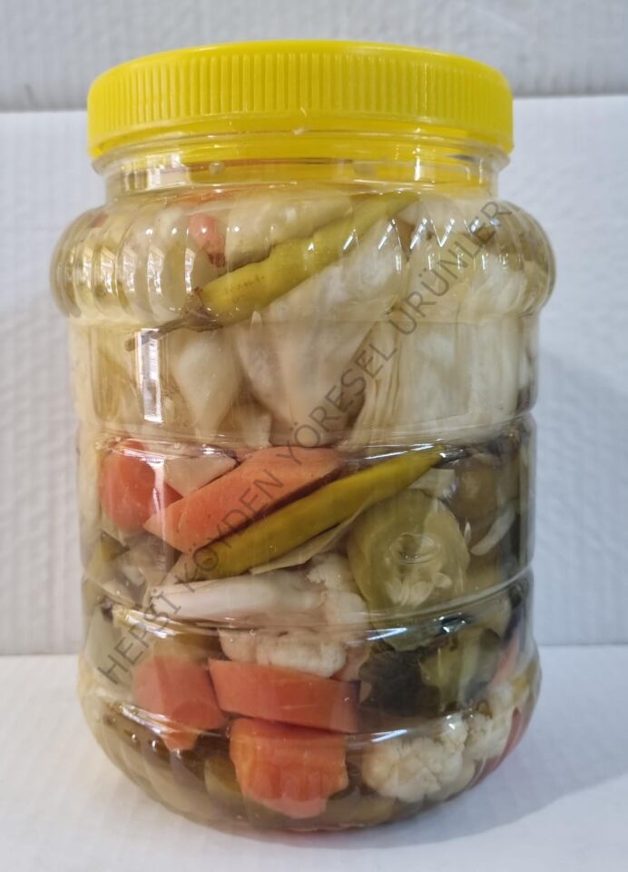 Karışık Turşu (Ev Yapımı)
